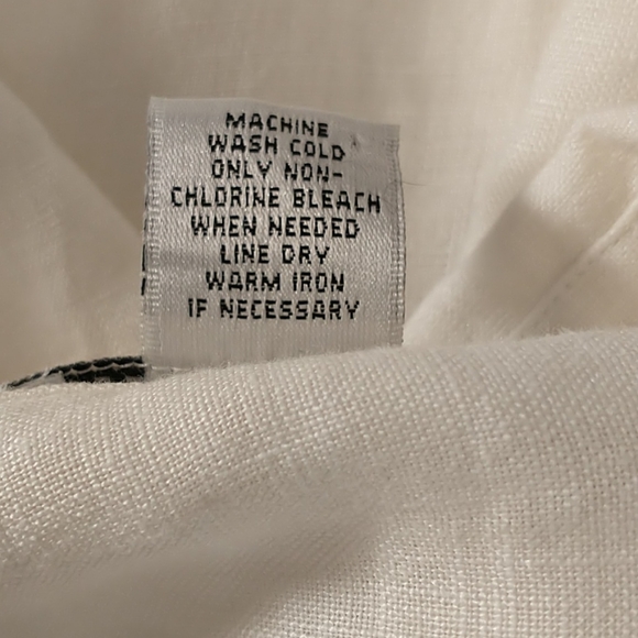 Two 100% Linen Blouses Lightweight White + 3/4 sleeve M Natural Fiber one floral - Picture 9 of 13